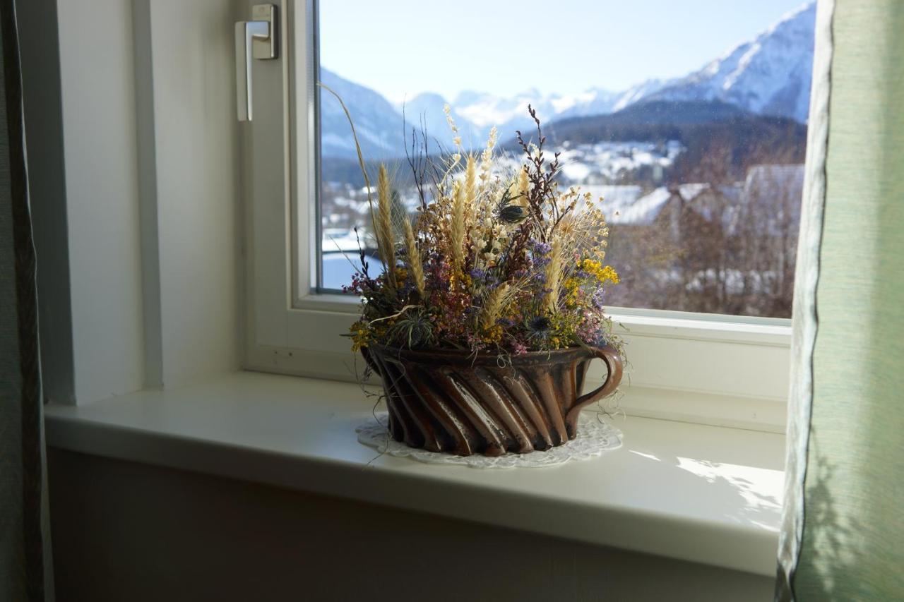 Altes Pfarrhaus Apartment Altaussee Exterior foto