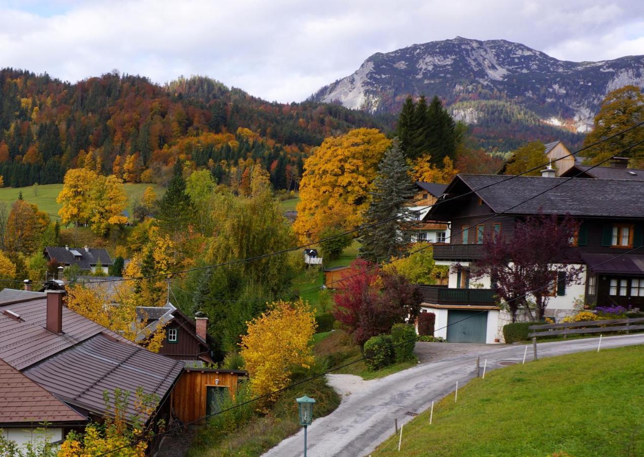 Altes Pfarrhaus Apartment Altaussee Exterior foto